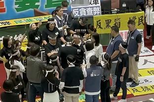 男篮短训队将与TAT广东站冠军澳门黑熊打热身赛 韦德大儿子在此队